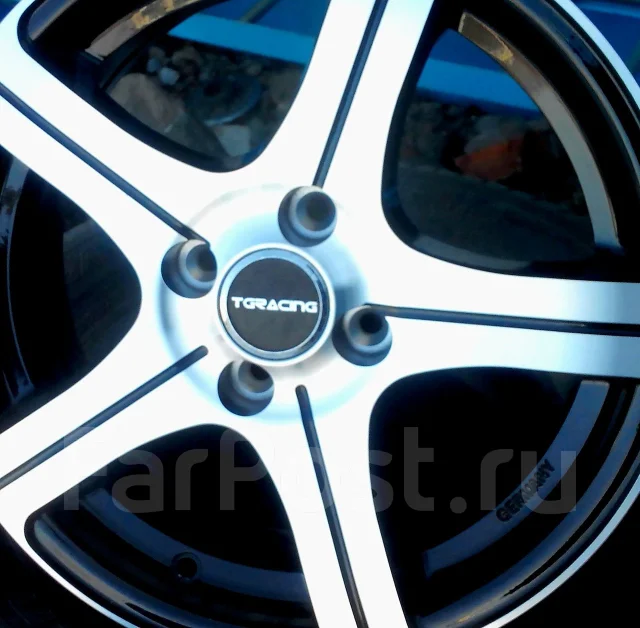 TGRACING LZ213. 6.0x15", 4x100, ET35, �� 60,1���. ����