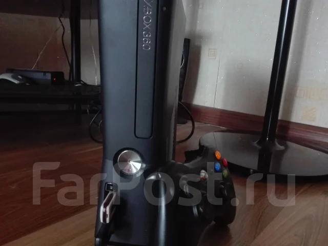 Microsoft Xbox 360 Slim 320Gb ����