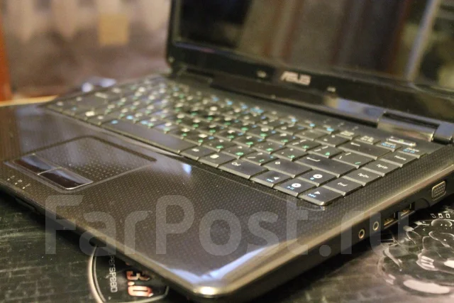 Asus K40AB. 14", ��� 1024 ��, ���� 160���, WiFi: 1, Bluetooth: 1 ����