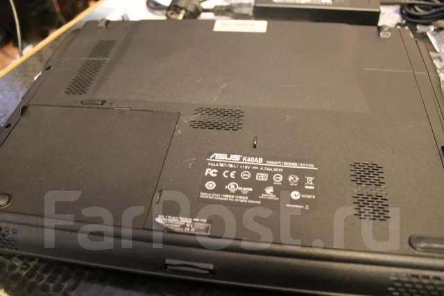 Asus K40AB. 14", ��� 1024 ��, ���� 160���, WiFi: 1, Bluetooth: 1 ����