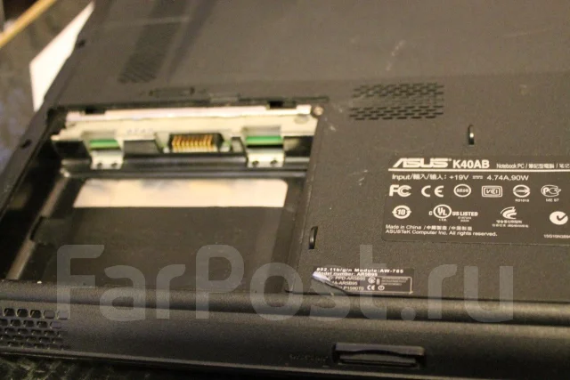 Asus K40AB. 14", ��� 1024 ��, ���� 160���, WiFi: 1, Bluetooth: 1 ����