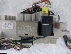 Реле поворота. Toyota: Corolla Verso, Ipsum, Yaris, WiLL Cypha, Town Ace Noah, RAV4, Noah, Sienna, Matrix, Vitz, Lite Ace, Nadia, Corona, Sai, Avensis...