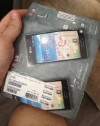 LG Optimus L7. �/�