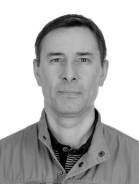 Водитель самосвала. Незаконченное высшее образование (студент), опыт работы 10 лет