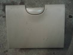 Бардачок. Toyota Yaris, NCP11, NCP12 Toyota Echo, NCP12, NCP11 Toyota Platz, SCP11, NCP12, NCP16 Двигатели: 1NZFE, 2NZFE, 1SZFE