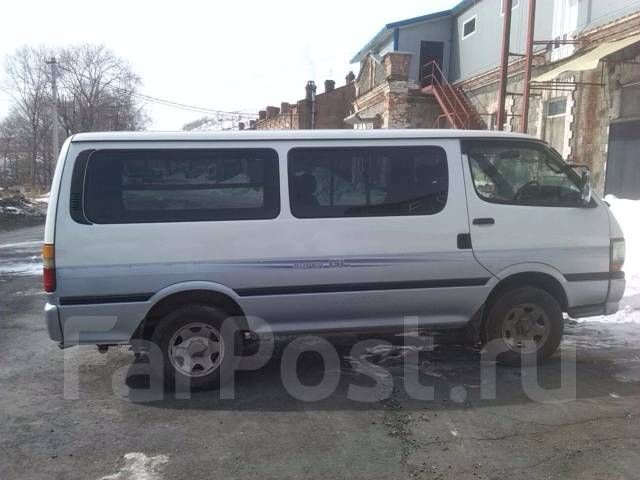 Тойота hiace грузопассажирский