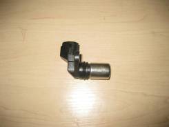 Датчик положения коленвала. Toyota: Hilux Surf, Tundra, Granvia, T100, 4Runner, Grand Hiace, Hilux, Land Cruiser Prado, Tacoma Двигатель 5VZFE