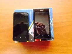Nokia Lumia 620. �/�