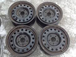 Nissan. 6.0x15, 5x114.30, ET40, ЦО 66,1 мм.