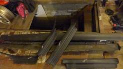 Порог пластиковый. Toyota Avensis, ZZT251, AZT250, ADT251, ADT250, AZT251, CDT250, ZZT250 Двигатели: 2AZFSE, 1ZZFE, 1CDFTV, 1AZFE, 3ZZFE, 2ADFTV, 1ADF...
