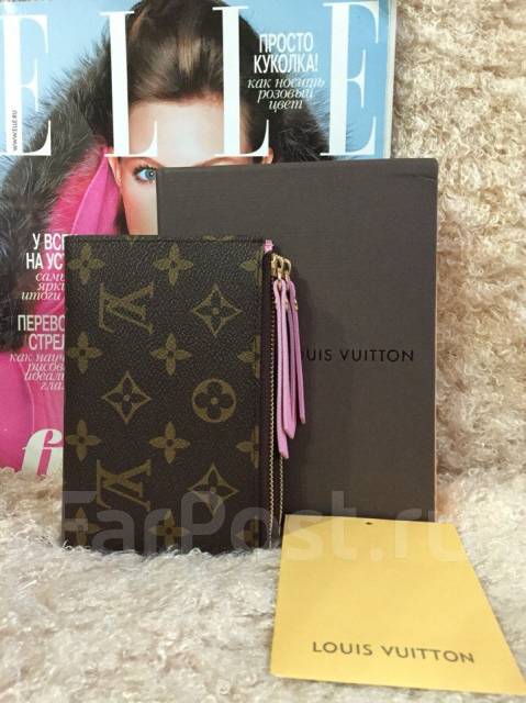 Louis Vuitton Adele Compact