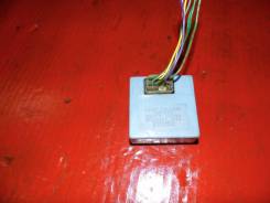 Блок управления светом. Toyota Hiace, LH50G, LH51, LH51B, LH51G, LH51V, YH51, YH51B, YH51G, YH51V Двигатели: 2L, 2LT, 3YU, L