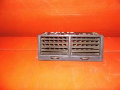 Решетка вентиляционная. Toyota Hiace, YH56V, LH50B, LH51B, LH56V, YH66V, LH60V, LH50V, LH51V, LH61V, YH61V, YH51B, YH50B, LH66V, YH61B, YH51V, YH50V...