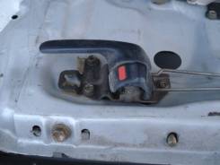 Ручка двери внутренняя. Toyota: Corolla, Corolla Levin, Sprinter Trueno, Sprinter Marino, Corolla Ceres Двигатели: 2C, 4AGE, 7AFE, 2E, 4AFE, 4AGZE, 5A...