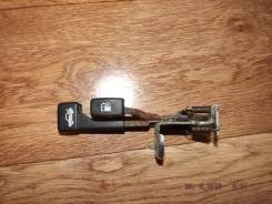 Ручка открывания бензобака. Mitsubishi: Pajero Junior, Lancer Cedia, Sigma, Airtrek, Legnum, Lancer, Challenger, Galant, Debonair, RVR, Chariot, Liber...