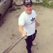 Менеджер по продажам автомобилей. Средне-специальное образование, опыт работы 1 год