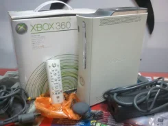 Microsoft Xbox 360 Pro 20Gb ����