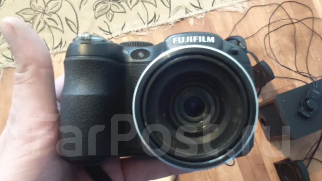 Fujifilm FinePix S2950. 20 � ����� ��, ���: 14� � ����� ����