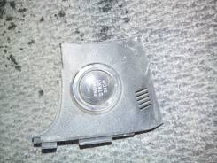 Кнопка запуска двигателя. Toyota Corolla Fielder, ZRE142G