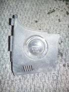 Кнопка запуска двигателя. Toyota Corolla Fielder, ZRE142G