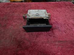 Пепельница. Toyota Vista, SV40, SV41, SV42, SV43 Toyota Camry, SV41, SV40, SV43, SV42 Двигатели: 3SFE, 4SFE