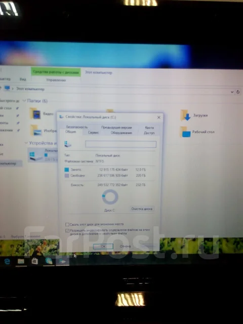 Asus K40IN. 14.1", 2����, ��� 2048 ��, ���� 250���, WiFi: 1, ����������� �� 1��. ����