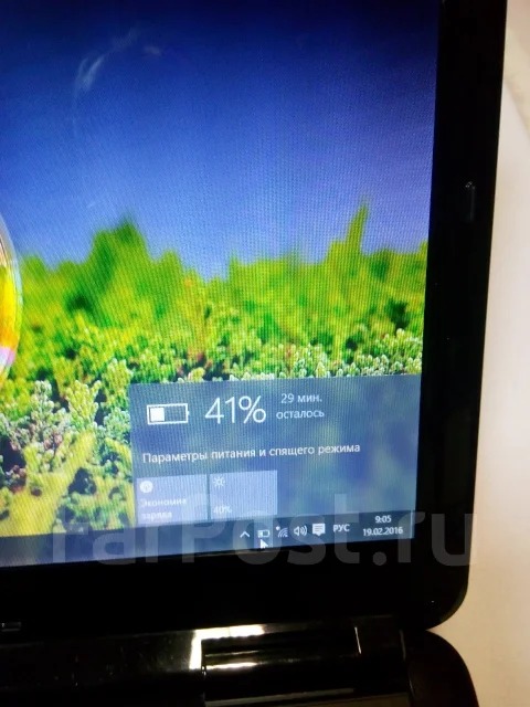 Asus K40IN. 14.1", 2����, ��� 2048 ��, ���� 250���, WiFi: 1, ����������� �� 1��. ����