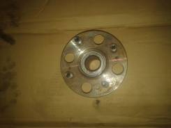 Ступица. Honda Civic Hybrid, CAA-ES9, ZA-ES9 Honda Civic Ferio, UA-ES3, LA-ES3, CBA-ES1, UA-ES1, CBA-ES3, LA-ES1 Honda Civic, LA-EU3, UA-EU3, LA-EU1...