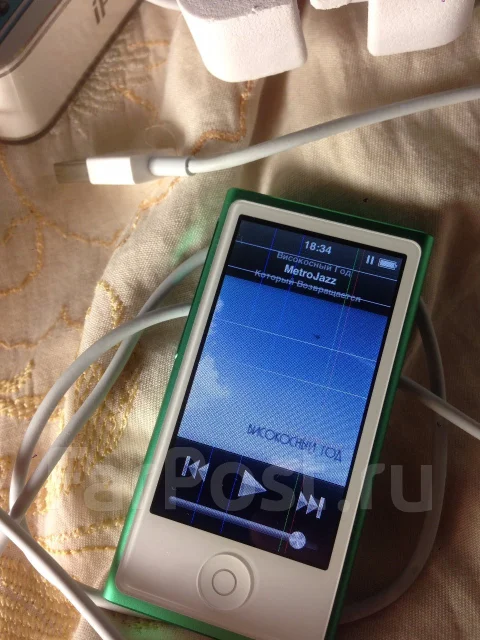 Apple iPod nano 7. ����