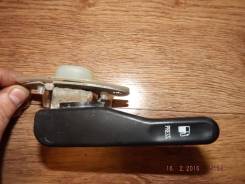 Ручка открывания бензобака. Nissan Primera, P11, P11E Двигатели: GA16DS, GA16DE, GA16