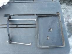 Крепление аккумулятора. Subaru Exiga, YA9, YAM, YA5, YA4