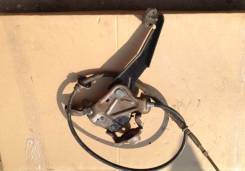 Педаль ручника. Toyota Harrier, MCU15W, MCU10W, MCU10, ACU15, SXU10W, MCU15, ACU10W, SXU15, SXU15W, ACU15W, SXU10, ACU10 Двигатели: 5SFE, 2AZFE, 1MZFE