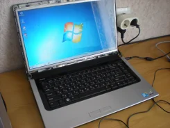 Dell Studio 1555. 15.6", 2,1����, ��� 2048 ��, WiFi