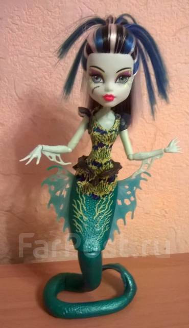  Monster high. 