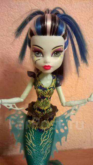  Monster high. 