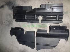 Дефлектор радиатора. Toyota Caldina, AZT246, ST246, AZT241, ZZT241 Двигатели: 1ZZFE, 3SGTE, 1AZFSE