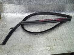 Резинка водостока, левая, Nissan Liberty, RM12, QR20DE. Nissan Liberty, RM12 Двигатель QR20DE