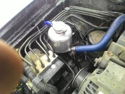 Бачок гидроусилителя руля. Toyota Celica, ST202, ST202C, ST205 Двигатель 3SGTE