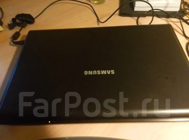 Samsung R519. 15", 2,2����, ��� 3072 ��, ���� 250���, WiFi: 1, Bluetooth: 1 ����