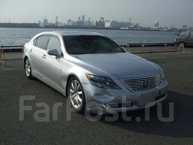Lexus LS600hL. UVF5004362 ����