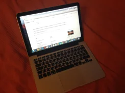 Apple MacBook Pro 13 2014 Mid MGX82 with Retina display. 13", 3 100,0����, ��� 8 ��, ���� 128���, WiFi, Bluetooth, ����������� �� 10��.