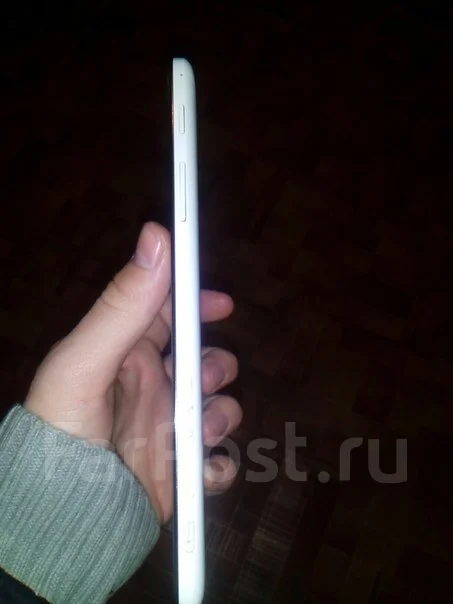 Samsung Galaxy Tab 4 7.0 8Gb ����