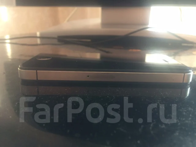 Apple iPhone 4s. �/�, 8 �� ����