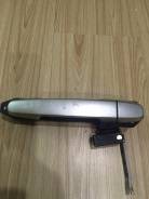 Ручка двери внешняя. Toyota Corolla Verso, ZNR10, ZNR11, CUR10, AUR10 Toyota Corolla, NDE120, CDE120, ZZE123, ZZE121, ZZE120 Toyota Avensis, ADT251, A...