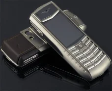 Vertu Ascent. �/� ����