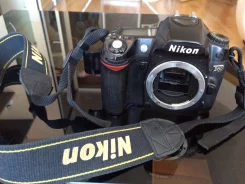 Nikon D80. 10 - 14.9 ��