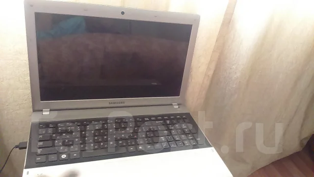 Samsung RV515. ��� 4 ��, WiFi: 1, Bluetooth: 1, ����������� �� 2��. ����