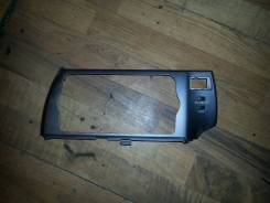 Консоль панели приборов. Toyota Ractis, NCP100, SCP100, NCP105 Двигатели: 1NZFE, 2SZFE