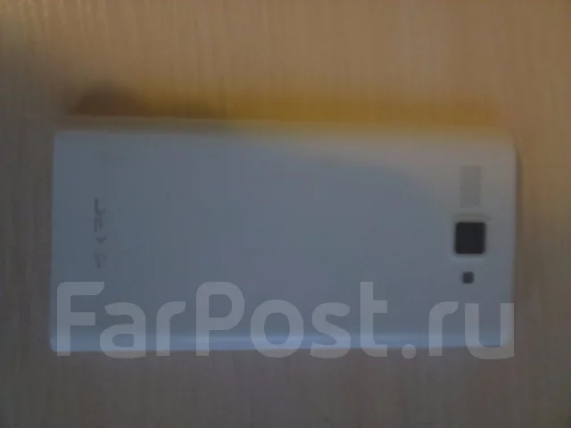 DEXP Ixion ES2 5. �/� ����