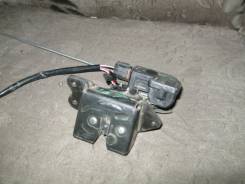 Замок крышки багажника. Toyota ist, NCP65, NCP61, NCP60